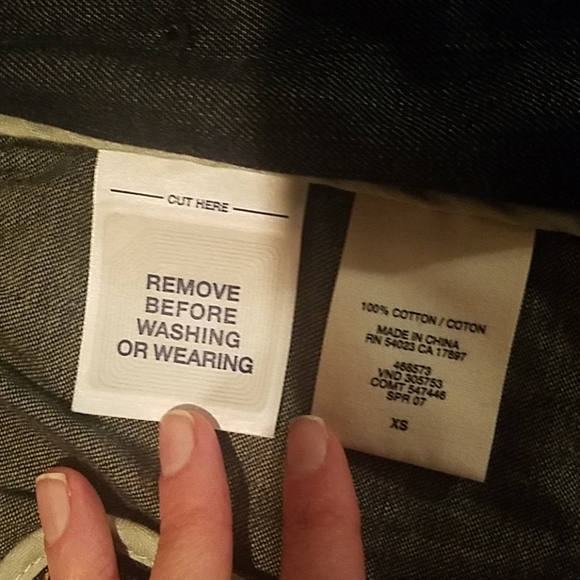 GAP Jeans Jacket - Picture 8 of 8